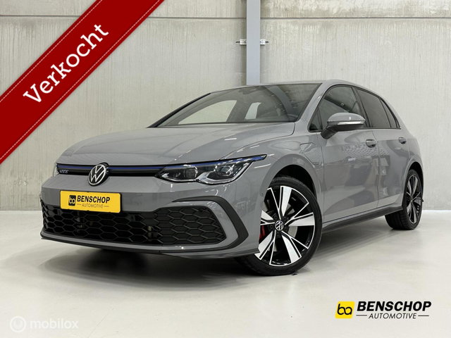 Volkswagen Golf - 1.4 eHybrid GTE Navi Carplay Virtual Camera 18 inch IQ Matrix