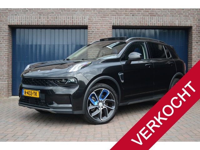 Lynk & Co 01 - 1.5 Plug-In Hybride | Black Edition | NL-Auto | 360 Camera | Panoramadak