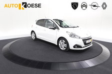 Peugeot 208 - PureTech 82 Signature | Parkeersensoren | Apple Carplay | Navigatie