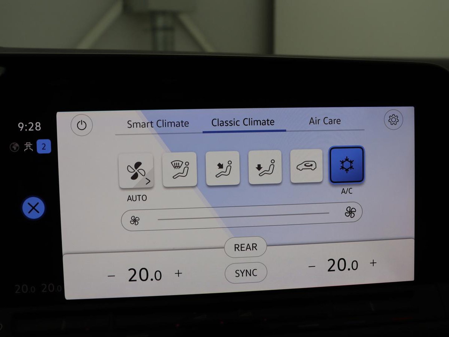 Volkswagen Golf 1.5 TSI Style | Matrix LED | Camera | Carplay | Trekhaak | Massage | Memory | Sfeerverlichting | Adaptive cruise | Digital Cockpit | Parkeerhulp | File Assistent | Climate control | Bluetooth