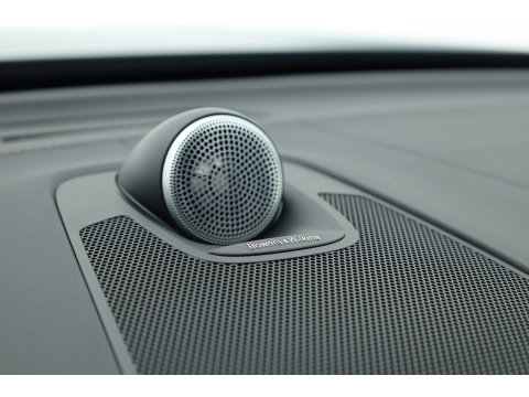 Volvo XC60 2.0 T8 Plug-in-hybrid AWD Polestar Engineered | Bowers & Wilkins | Pano | Öhlins |  | HUD | Elek. Trekhaak | 360cam | 22'' | Zwarte hemel |