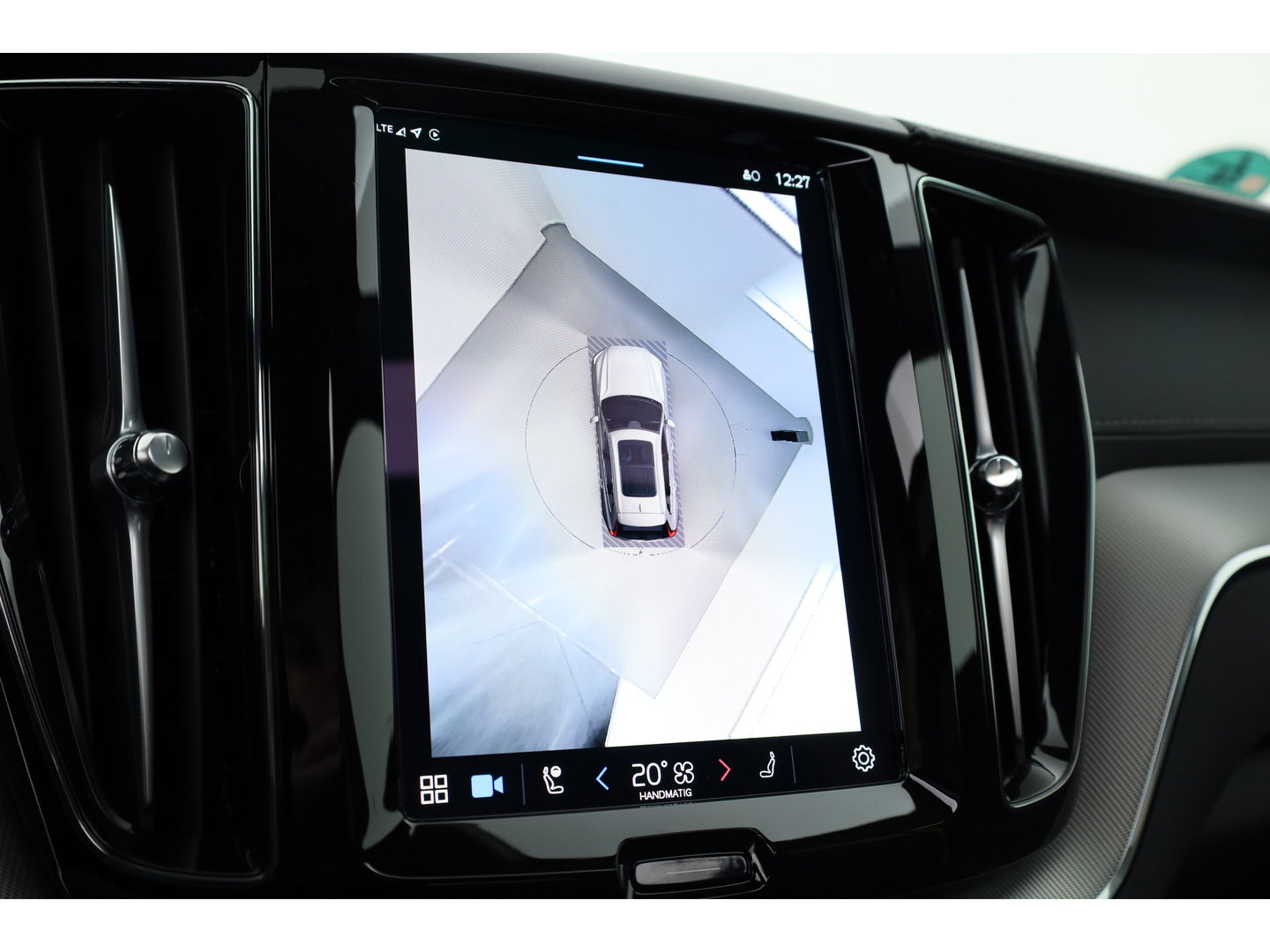 Volvo XC60 2.0 T8 Plug-in-hybrid AWD Polestar Engineered | Bowers & Wilkins | Pano | Öhlins |  | HUD | Elek. Trekhaak | 360cam | 22'' | Zwarte hemel |