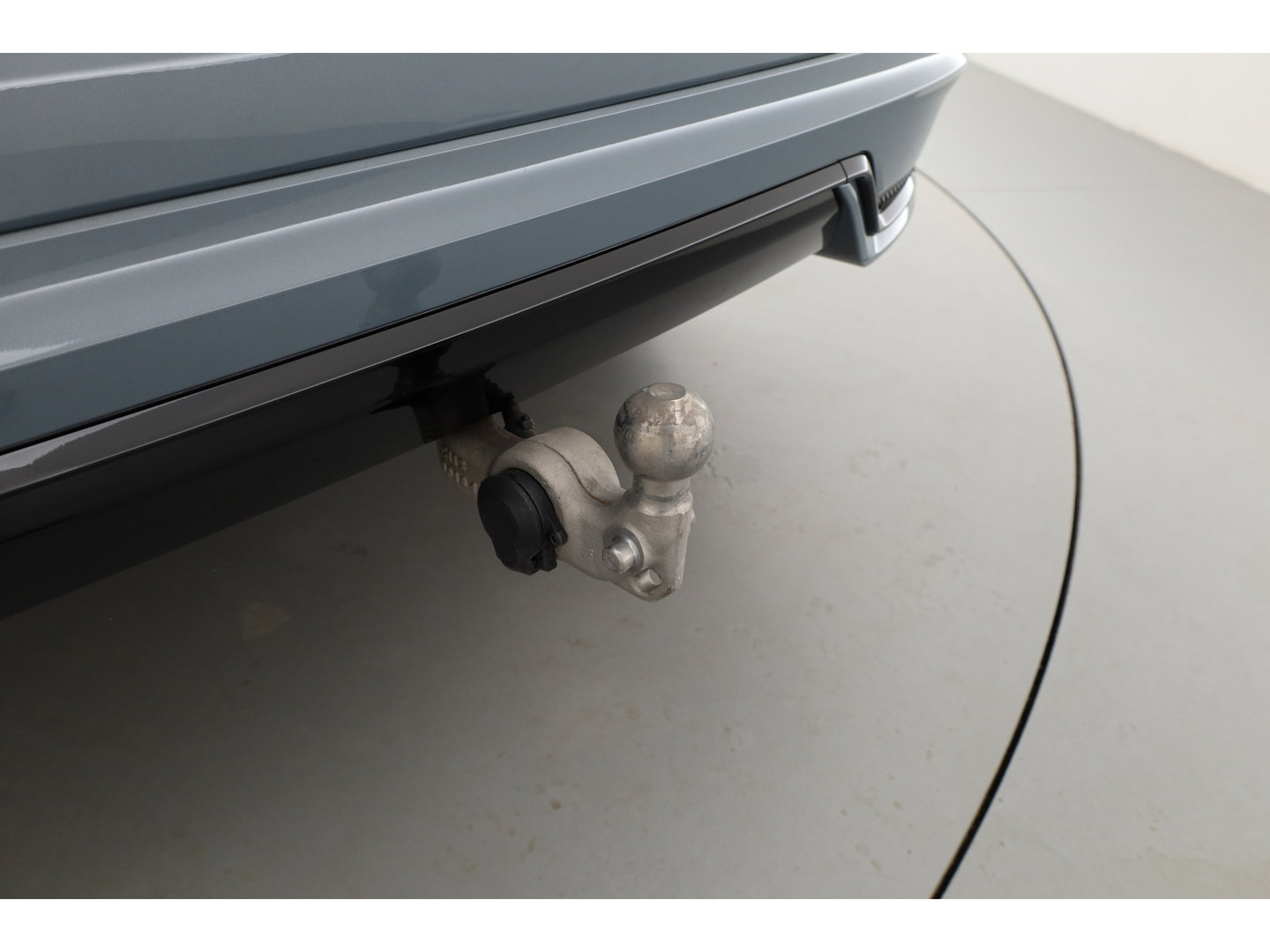 Volvo XC60 2.0 T8 Plug-in-hybrid AWD Polestar Engineered | Bowers & Wilkins | Pano | Öhlins |  | HUD | Elek. Trekhaak | 360cam | 22'' | Zwarte hemel |