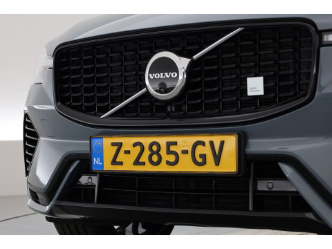 Volvo XC60 2.0 T8 Plug-in-hybrid AWD Polestar Engineered | Bowers & Wilkins | Pano | Öhlins |  | HUD | Elek. Trekhaak | 360cam | 22'' | Zwarte hemel |
