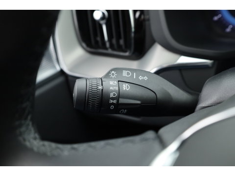 Volvo XC60 2.0 T8 Plug-in-hybrid AWD Polestar Engineered | Bowers & Wilkins | Pano | Öhlins |  | HUD | Elek. Trekhaak | 360cam | 22'' | Zwarte hemel |
