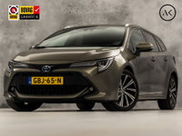 Toyota Corolla - 1.8 Hybrid Dynamic Automaat (APPLE CARPLAY, LEDER, STOELVERWARMING, CAMERA, SPORTSTOELEN, ADAPTIVE CRUISE, GETINT GLAS, ZWART HEMEL, NIEUWSTAAT)