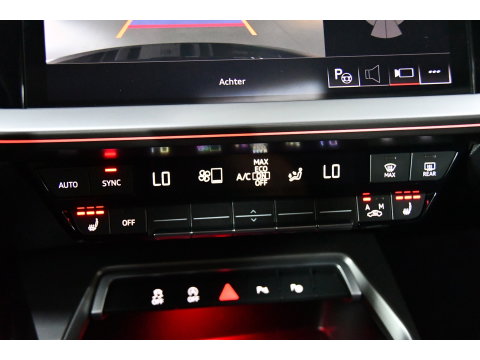 Audi A3 SPORTBACK 35 TFSI 3x S-line edition, Pano, B&O, Cam