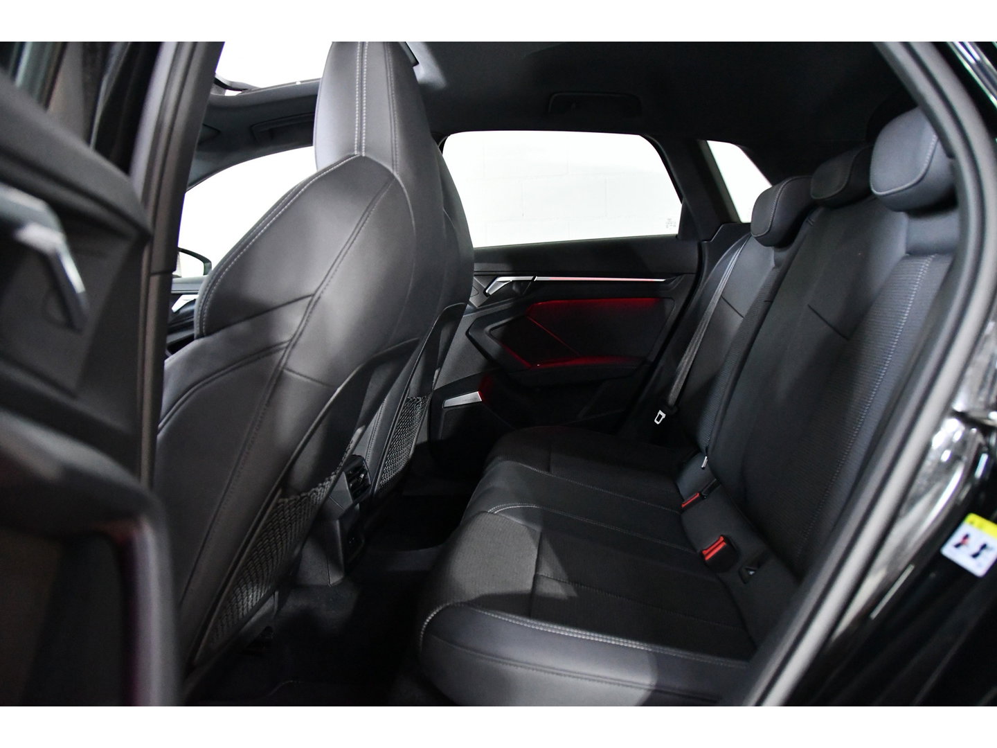 Audi A3 SPORTBACK 35 TFSI 3x S-line edition, Pano, B&O, Cam