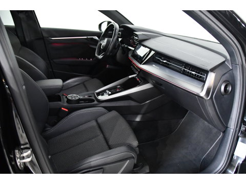 Audi A3 SPORTBACK 35 TFSI 3x S-line edition, Pano, B&O, Cam