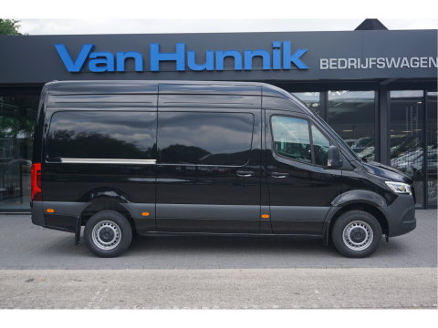 Mercedes-Benz Sprinter 317CDI Pro L2H2 BPM VRIJ!! 10.25" Mbux Cam, Gev. Stoel, 3.5T Trekgewicht, LED!! NR. A720*