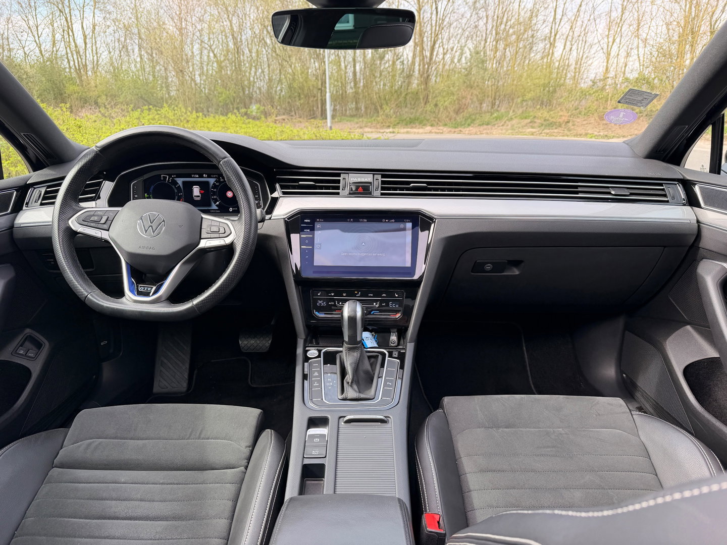 Volkswagen Passat Variant 1.4 TSI PHEV GTE PANO/DAK VIRTUAL COCKPIT LEER NAVI CAMERA IQ-MATRIX ELECTR-TREKHAAK