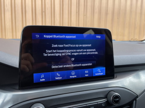 Ford FOCUS Wagon 1.0 EcoBoost Hybrid Active X Business | Apple Carplay | Rijmodus Regeling | Stoelverwarming | Stuurwielverwarming | Ford Pass Connect | DAB | Trekhaak | Isofix |