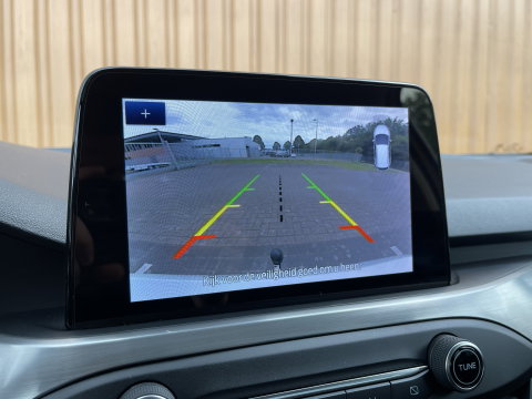 Ford FOCUS Wagon 1.0 EcoBoost Hybrid Active X Business | Apple Carplay | Rijmodus Regeling | Stoelverwarming | Stuurwielverwarming | Ford Pass Connect | DAB | Trekhaak | Isofix |