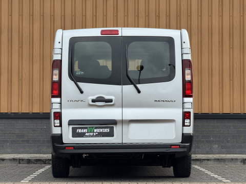 Renault Trafic Passenger 1.6 dCi Grand Authentique Energy | Marge |  Airconditioning | Radio | Navigatie | Cruise Control | Bluetooth | Stop & Go | Multifunctioneel Stuurwiel |