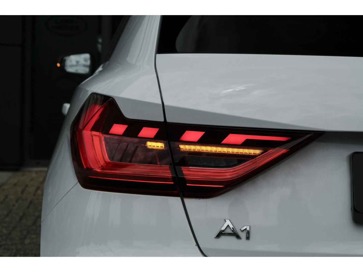 Audi A1 Sportback 35 TFSI 150pk S-line Dynamic pack Camera Virtual cockpit 18" LMV 1e eigenaar NLauto