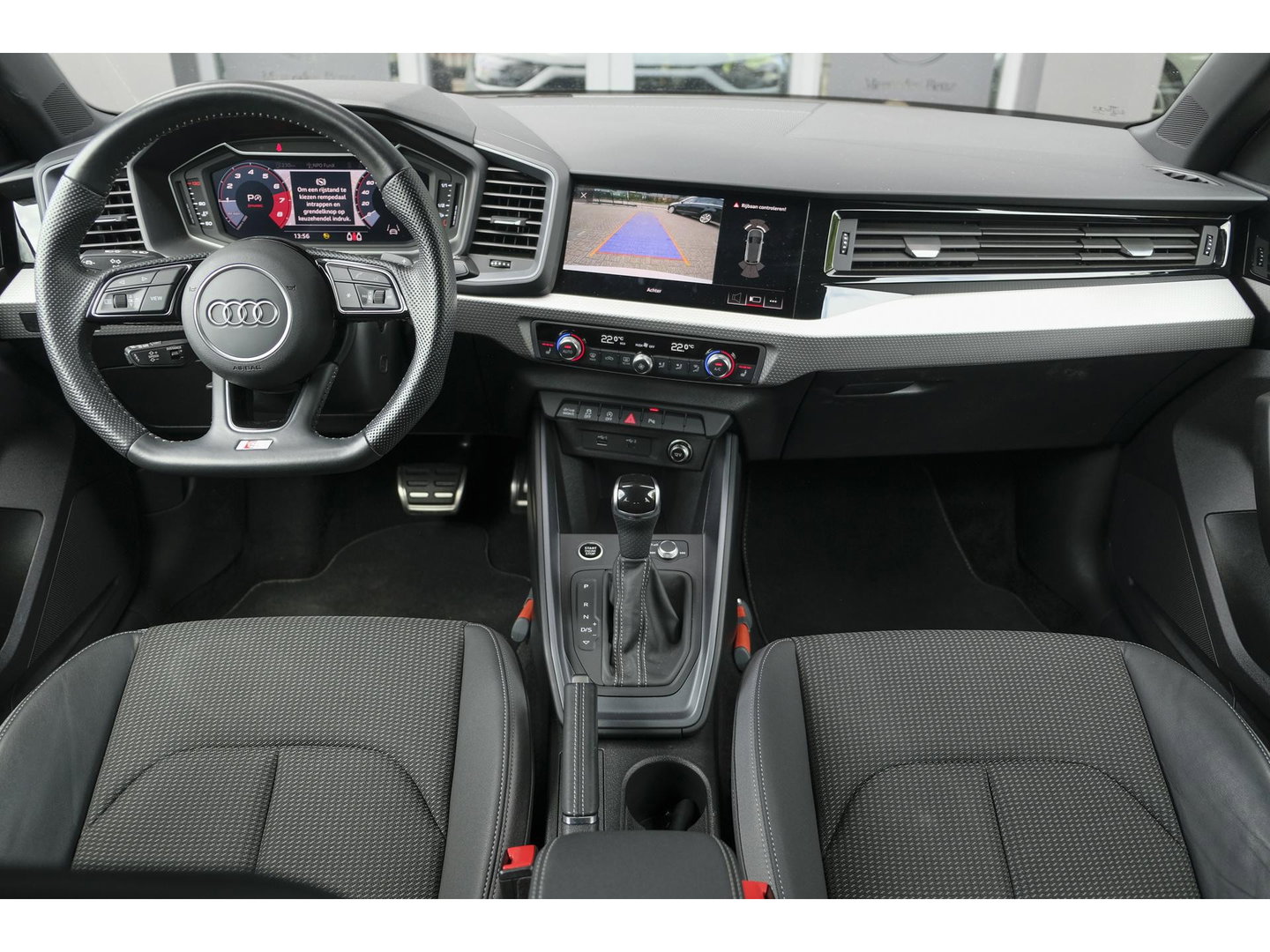 Audi A1 Sportback 35 TFSI 150pk S-line Dynamic pack Camera Virtual cockpit 18" LMV 1e eigenaar NLauto