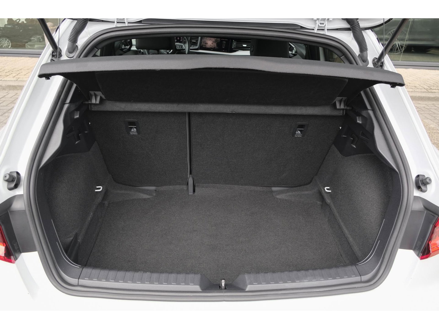 Audi A1 Sportback 35 TFSI 150pk S-line Dynamic pack Camera Virtual cockpit 18" LMV 1e eigenaar NLauto