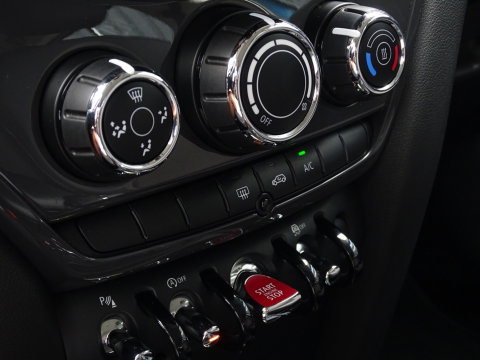 MINI Countryman 1.5 136PK Cooper / luxe pakket / LED *NAP*