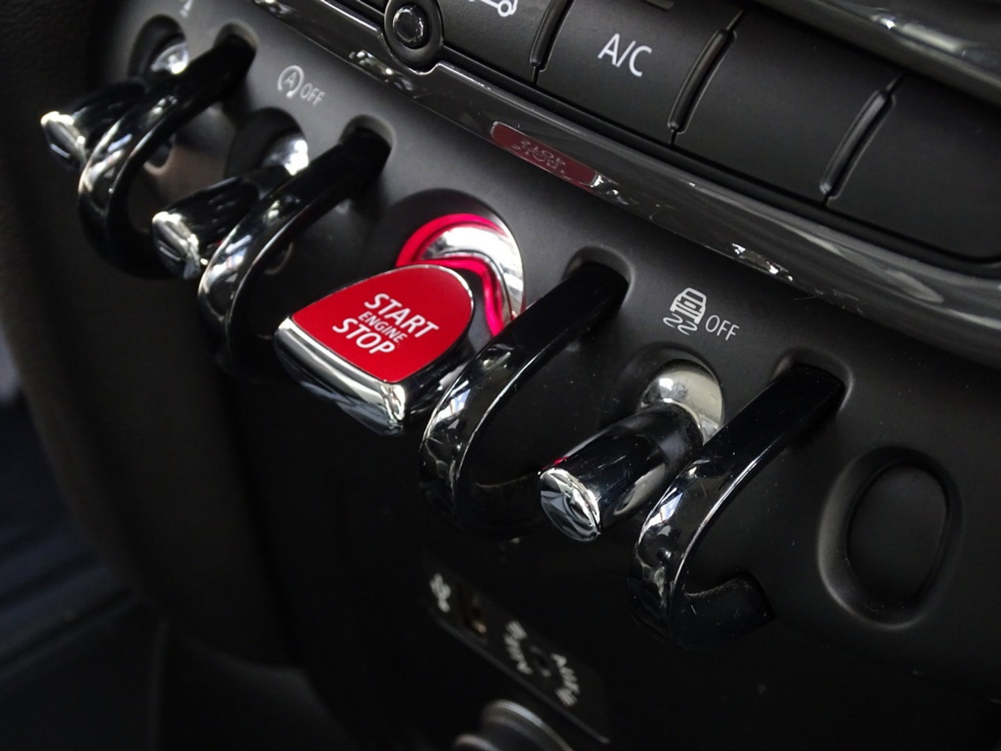 MINI Countryman 1.5 136PK Cooper / luxe pakket / LED *NAP*