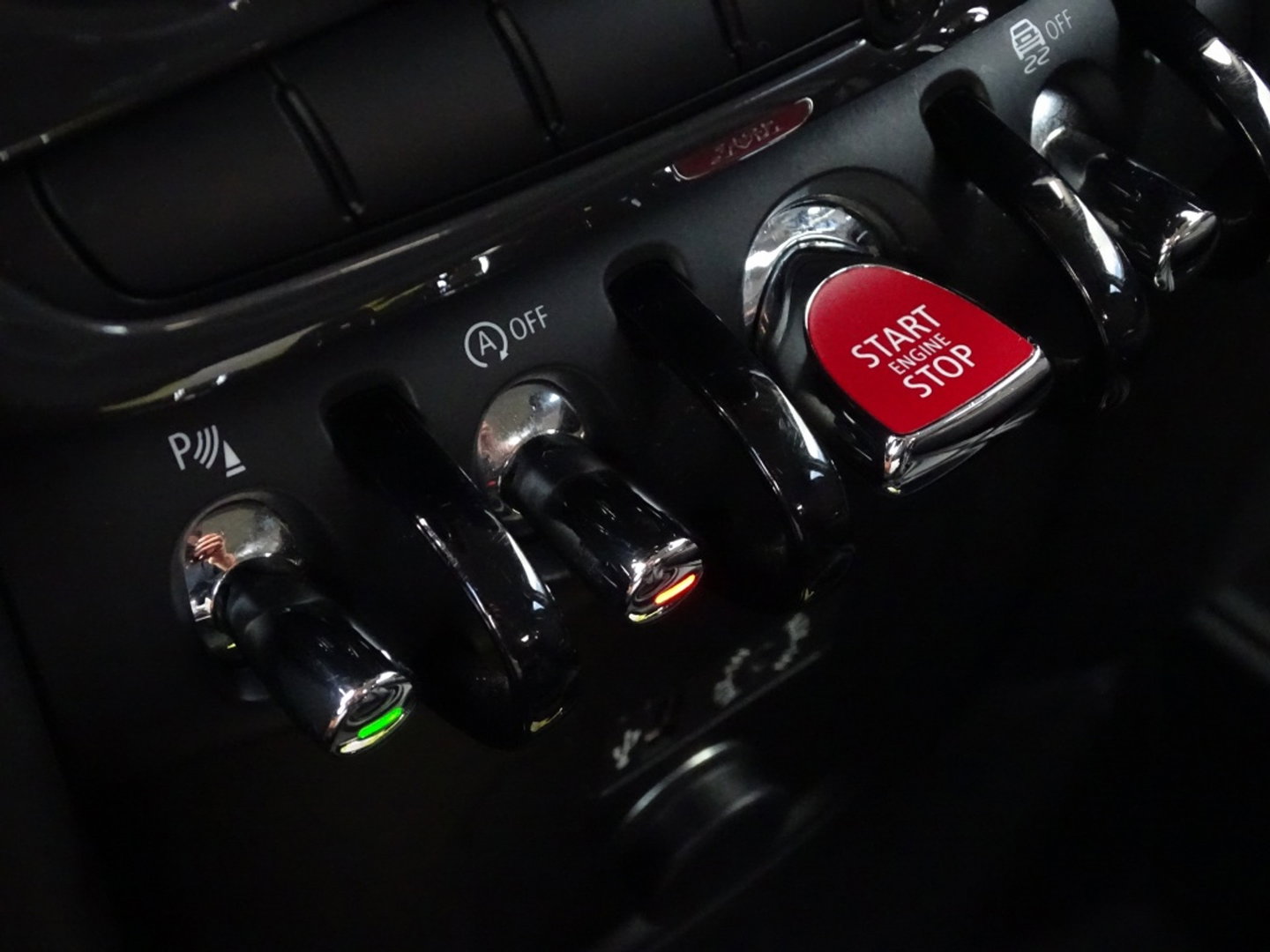 MINI Countryman 1.5 136PK Cooper / luxe pakket / LED *NAP*