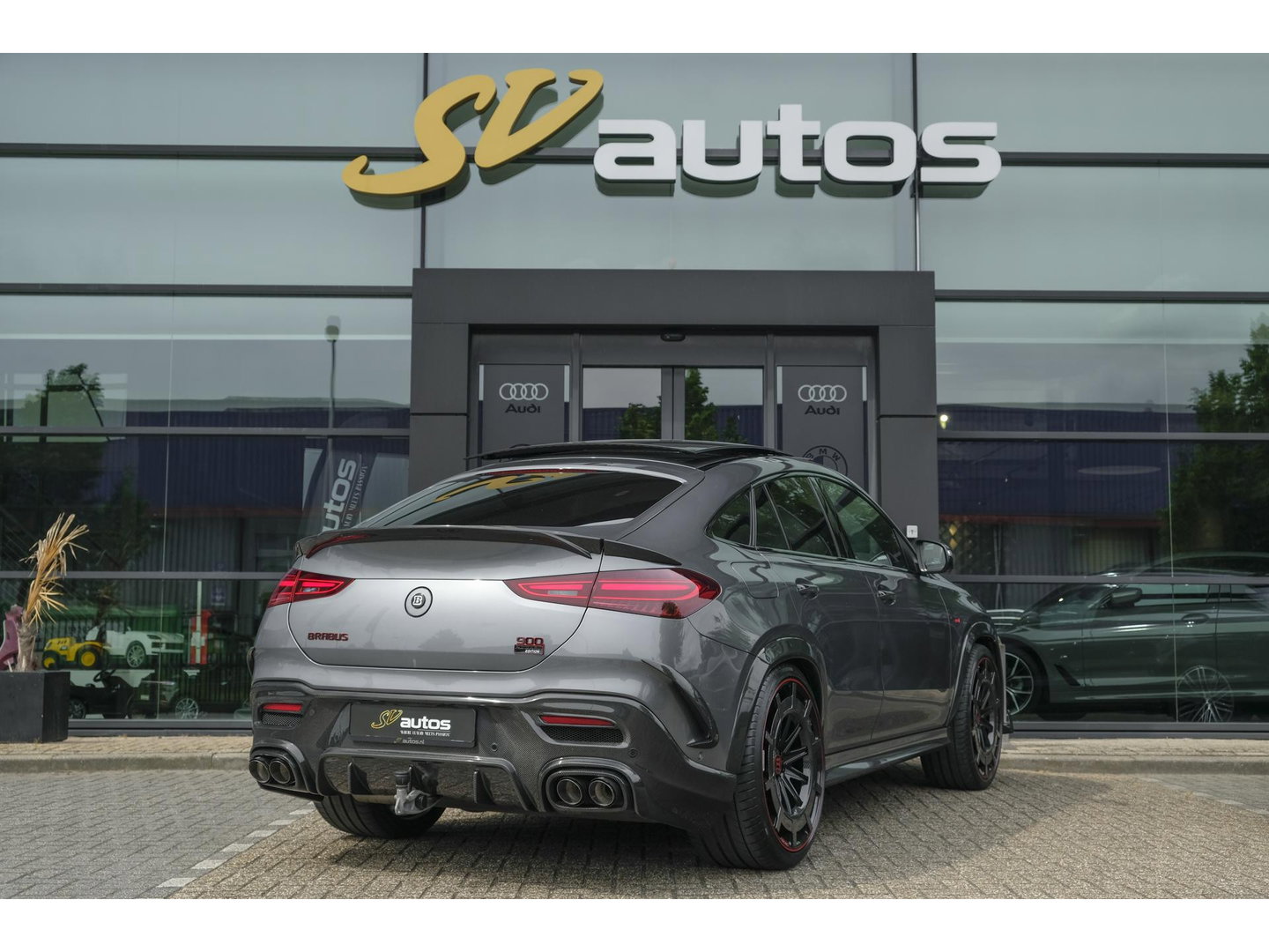 Mercedes-Benz GLE Coupé GLE450d AMG 390pk Brabus Rocket 900 Panoramadak *BTW* Trekhaak Night pakket Widescreen Luchtvering 1e eigenaar! 24" LMV
