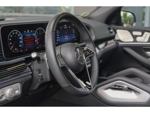 Mercedes-Benz GLE Coupé GLE450d AMG 390pk Brabus Rocket 900 Panoramadak *BTW* Trekhaak Night pakket Widescreen Luchtvering 1e eigenaar! 24" LMV