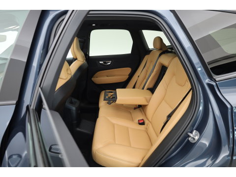 Volvo XC60 T6 Plug-in hybrid Plus Dark | SOH 99.6% | Pano | Stoelventilatie | 360cam | Memory Seats | H&K Audio | Stoel-Stuurverw. | Adapt. Cruise  x