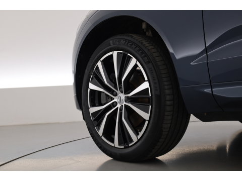 Volvo XC60 T6 Plug-in hybrid Plus Dark | SOH 99.6% | Pano | Stoelventilatie | 360cam | Memory Seats | H&K Audio | Stoel-Stuurverw. | Adapt. Cruise  x