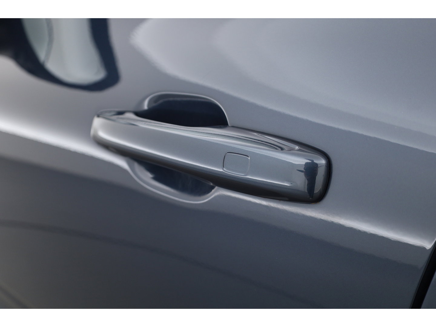 Volvo XC60 T6 Plug-in hybrid Plus Dark | SOH 99.6% | Pano | Stoelventilatie | 360cam | Memory Seats | H&K Audio | Stoel-Stuurverw. | Adapt. Cruise  x