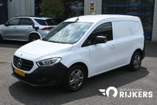 Mercedes-Benz Citan - 110 CDI L1 Pro 3 Zitplaatsen, MBUX, Stoelverwarming