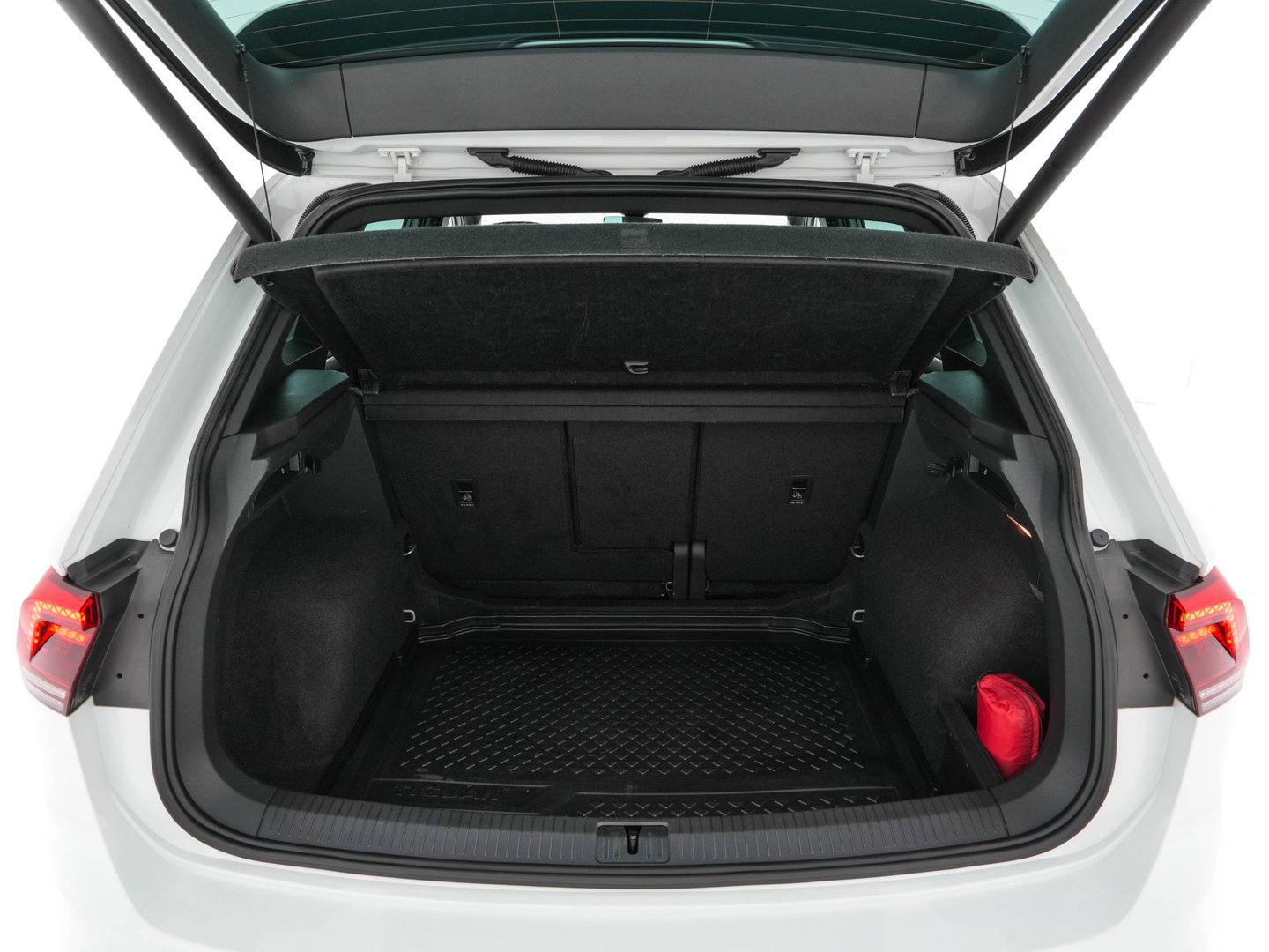 Volkswagen Tiguan 2.0 TSI 4Motion (⚠️) R-Line Highline Aut. *ADAPTIVE-CRUISE | LEATHER-MICROFIBRE | FULL-LED | NAVI-FULLMAP | HEATED-SPORTSEATS | CAMERA | SHIFTPADDLES | PRIVACYGLASS | CARPLAY | ECC | PDC | 20''ALU*