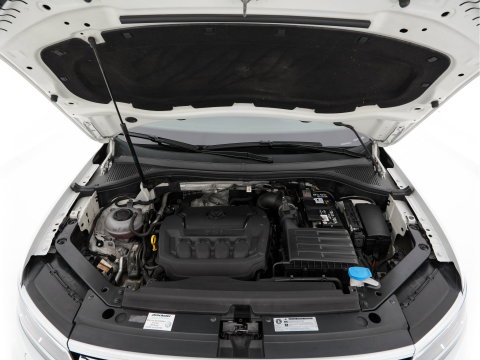 Volkswagen Tiguan 2.0 TSI 4Motion (⚠️) R-Line Highline Aut. *ADAPTIVE-CRUISE | LEATHER-MICROFIBRE | FULL-LED | NAVI-FULLMAP | HEATED-SPORTSEATS | CAMERA | SHIFTPADDLES | PRIVACYGLASS | CARPLAY | ECC | PDC | 20''ALU*