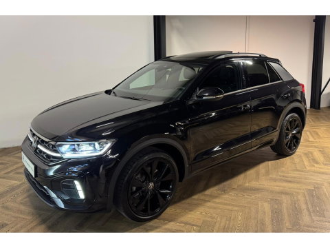 Volkswagen T-Roc 1.5 TSI R-Line Business PANO KEYLESS PDC CARPLAY