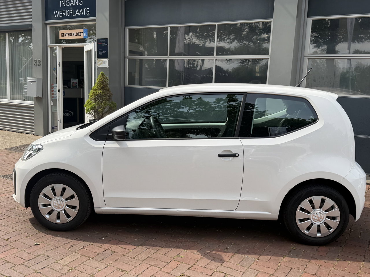 Volkswagen up!