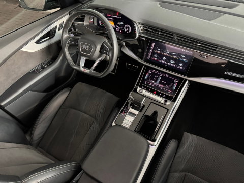 Audi Q8 55 TFSI e quattro Pro S Line Pano|B&O|Trekhaak|Maxton