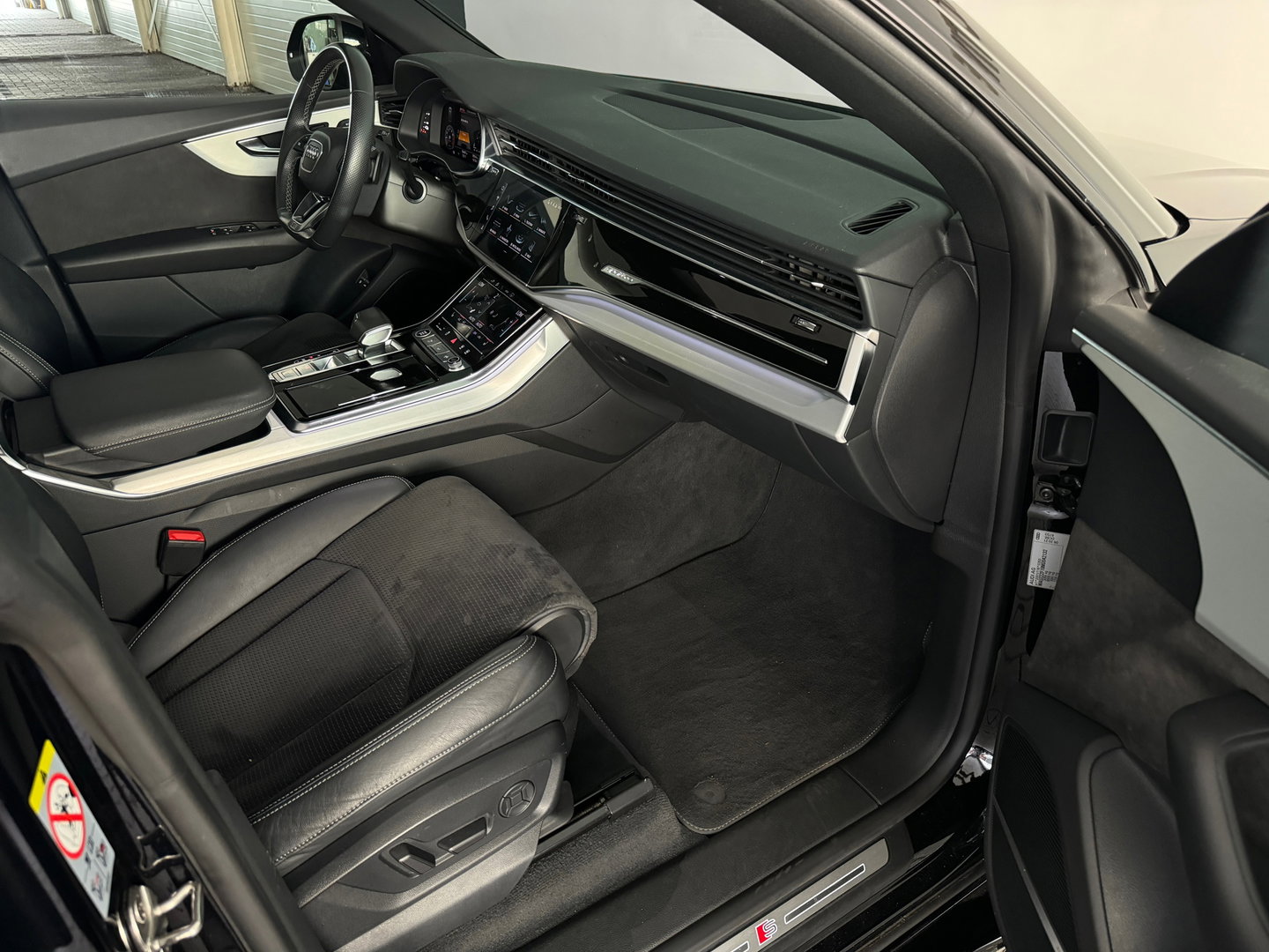 Audi Q8 55 TFSI e quattro Pro S Line Pano|B&O|Trekhaak|Maxton