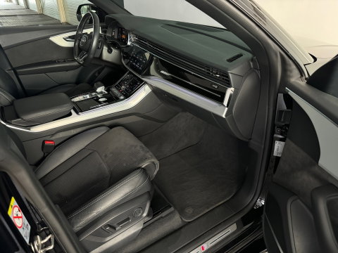 Audi Q8 55 TFSI e quattro Pro S Line Pano|B&O|Trekhaak|Maxton