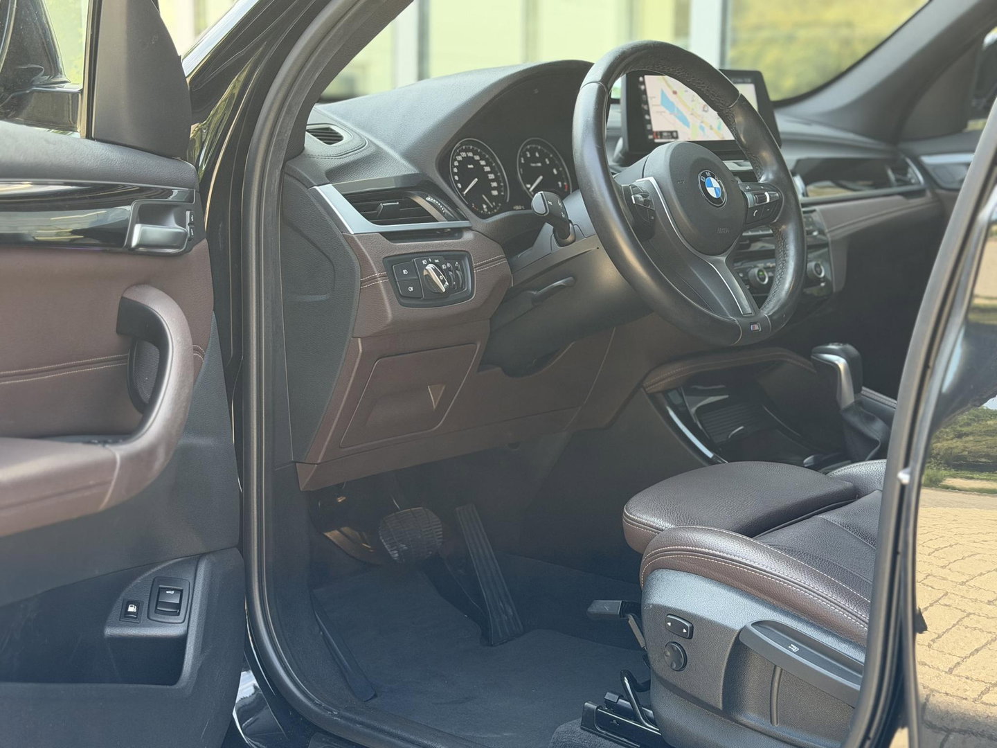 BMW X1 xDrive25e High Ex. Sportline Black ed. |Pano|Leer|HUD|Cam