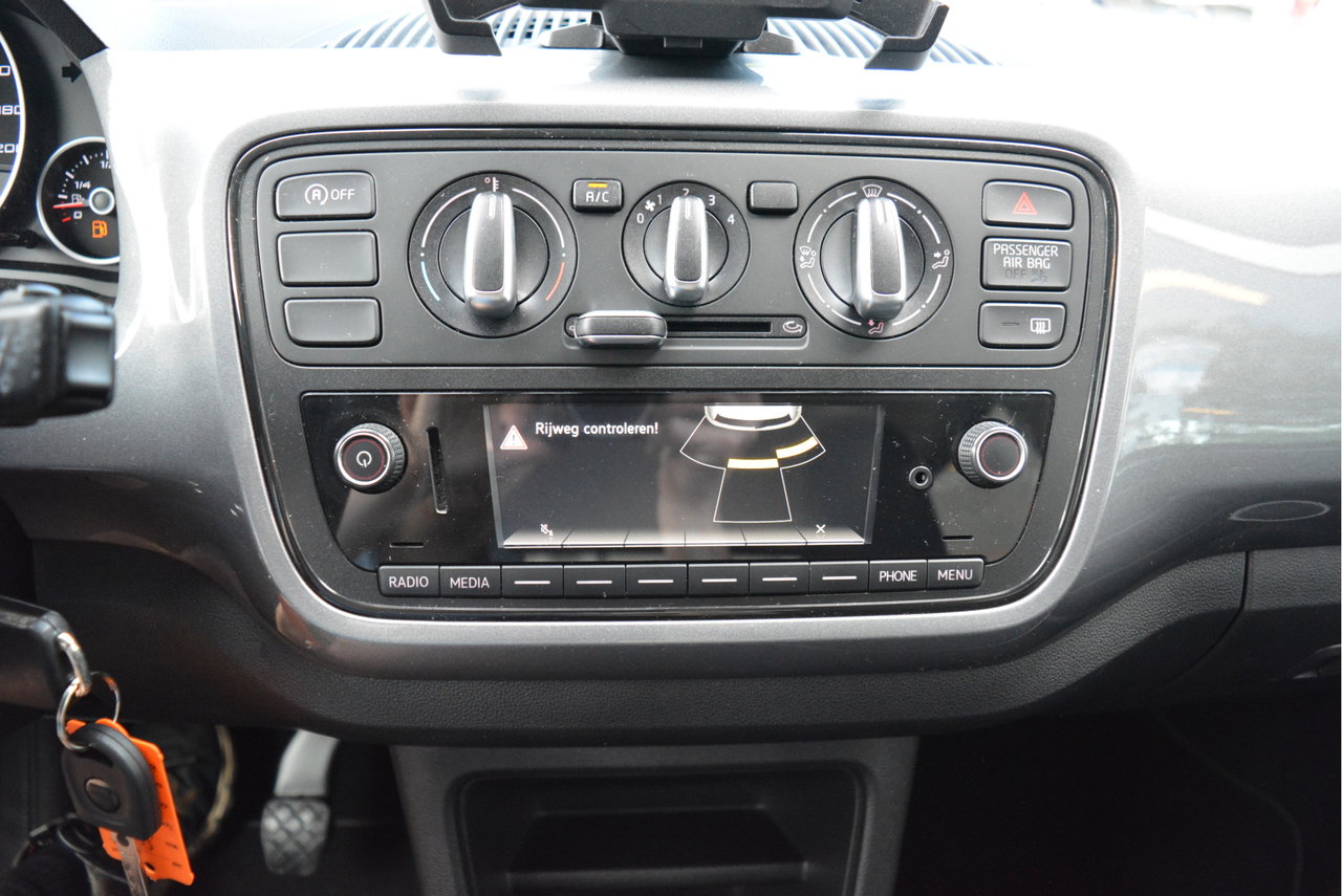 SEAT Mii