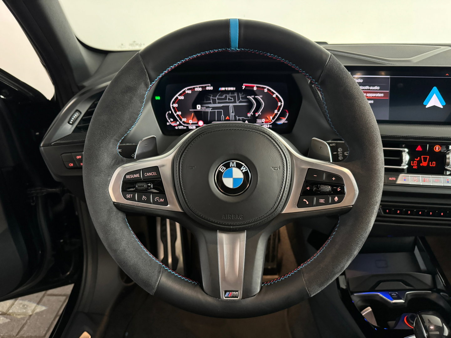 BMW 1-serie M135i xDrive Executive Pano|M Seat|Memory|HuD|HK