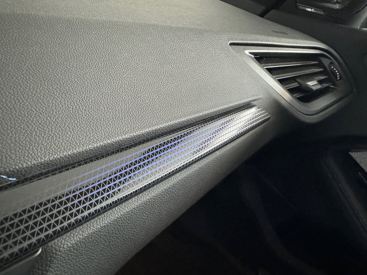 BMW 1-serie M135i xDrive Executive Pano|M Seat|Memory|HuD|HK