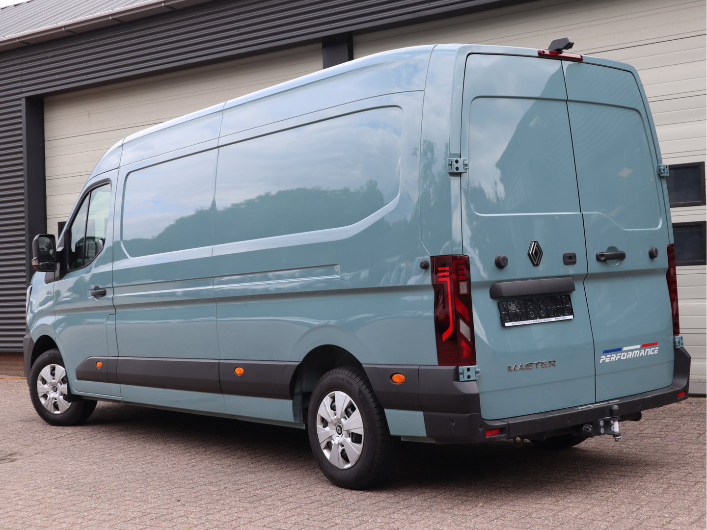 Renault Master 2.0 dCi 170pk Euro 6 L3H2 Maxi - Apple Carplay - Trekhaak