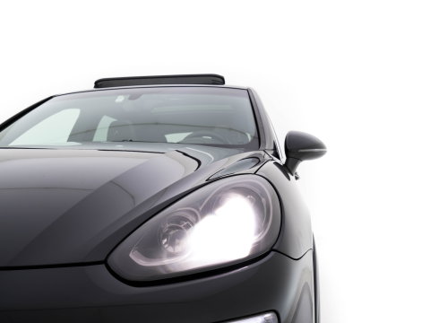 Porsche Cayenne 3.0 S E-Hybrid AWD (Plug-In) Aut. *PANO | LEATHER | XENON | MEMORY-PACK | NAVI-FULLMAP | HEATED-COMFORTSEATS | CAMERA | SHIFTPADDLES | PRIVACY-GLASS | ECC | PDC | CRUISE | TOWBAR | 21''ALU*