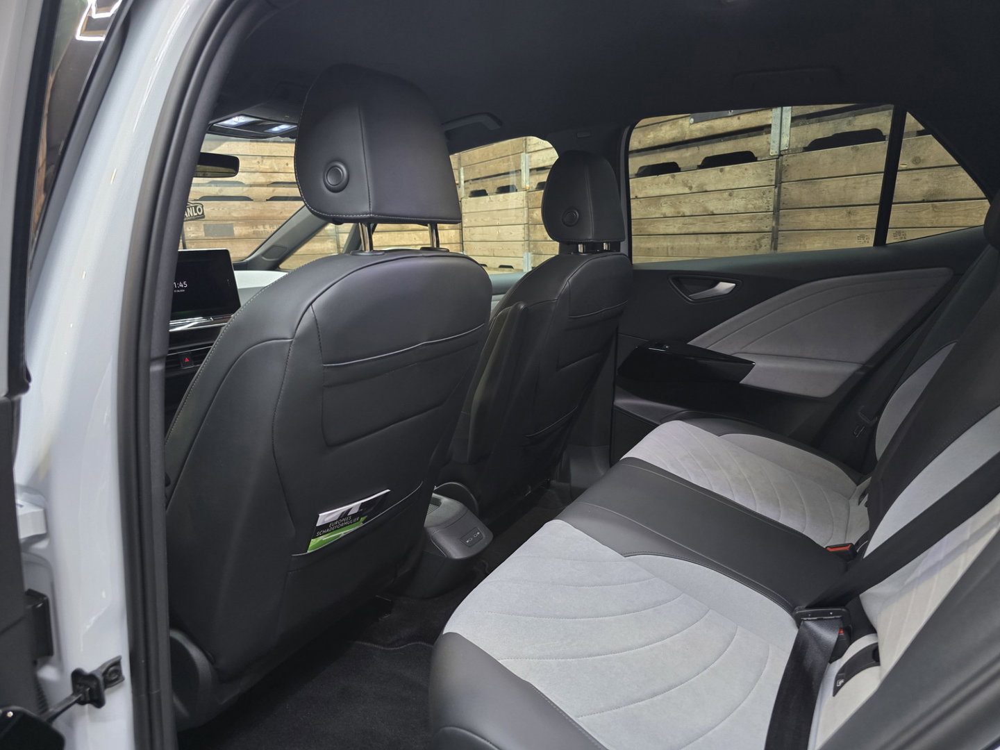 Volkswagen ID.3 Pro Business 59 kWh IQ FL Camera Sfeer PDC HUD El stoelen 18"LM