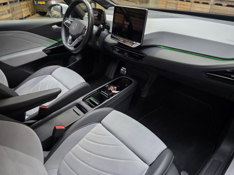 Volkswagen ID.3 Pro Business 59 kWh IQ FL Camera Sfeer PDC HUD El stoelen 18"LM