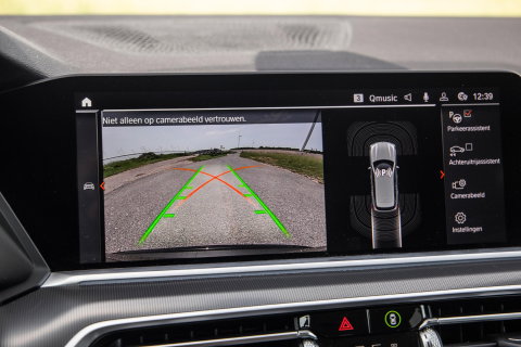 BMW X5 xDrive45e Executive CARPLAY / CAMERA / DEALER ONDERHOUDEN / LEER / STOELVERWARMING / BLACK ON BLACK