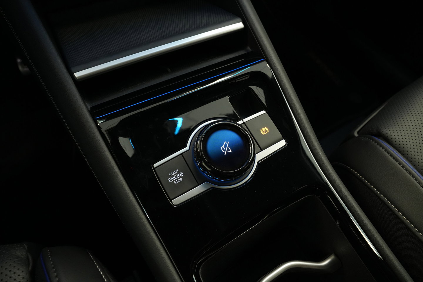 Volkswagen Tiguan 1.5 eHybrid R-Line Edition Stoelventilatie Leder Wegklapbare trekhaak