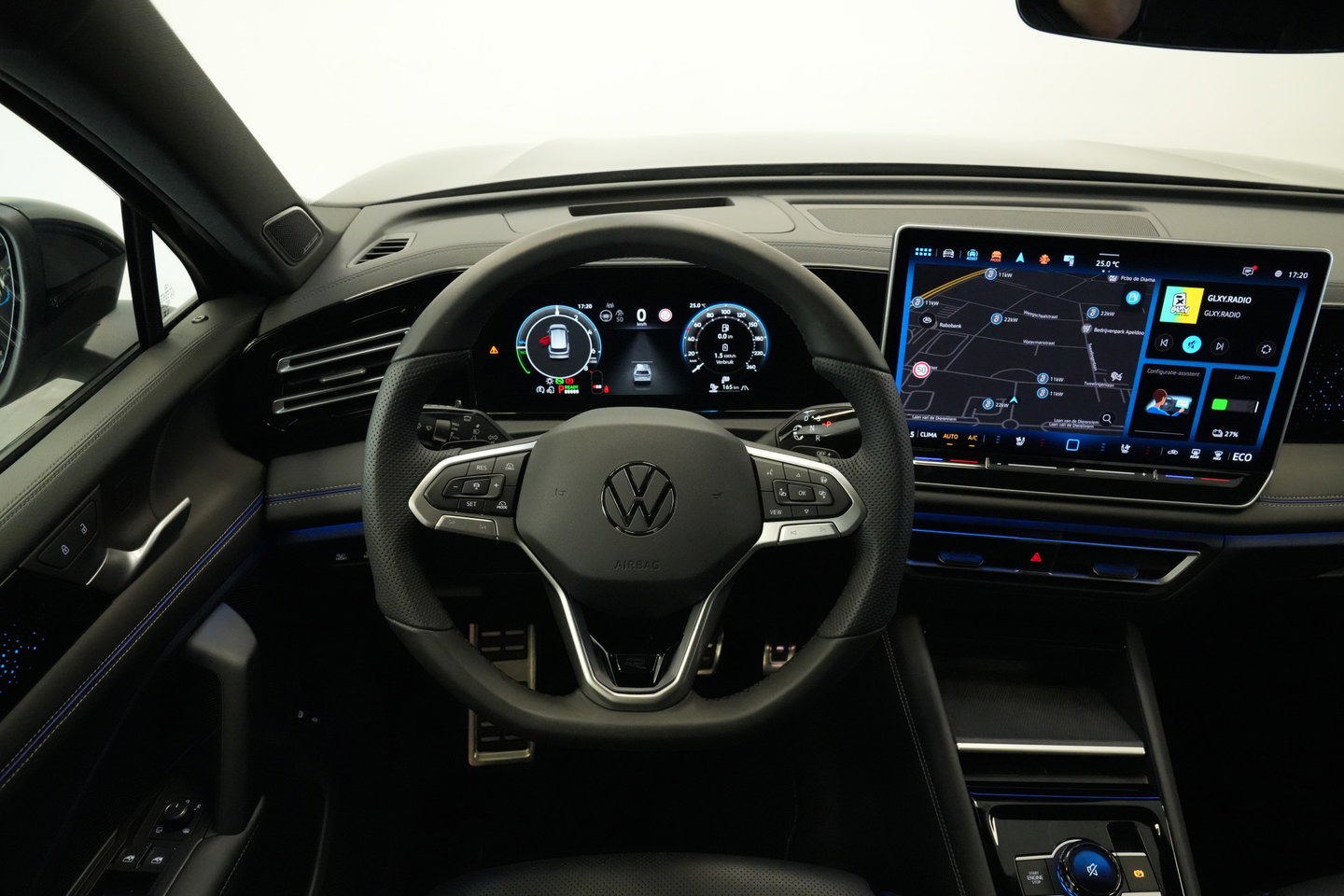 Volkswagen Tiguan 1.5 eHybrid R-Line Edition Stoelventilatie Leder Wegklapbare trekhaak