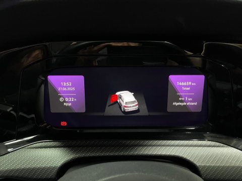 Volkswagen Golf 1.5 TSI R-Line Virtual Ambientlicht Camra IQ Light Matrix LED