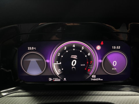 Volkswagen Golf 1.5 TSI R-Line Virtual Ambientlicht Camra IQ Light Matrix LED